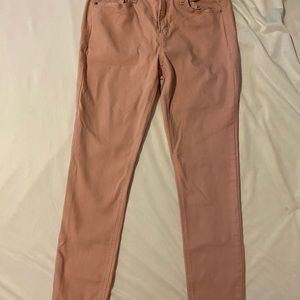 Old navy blush skinny pants size 6.